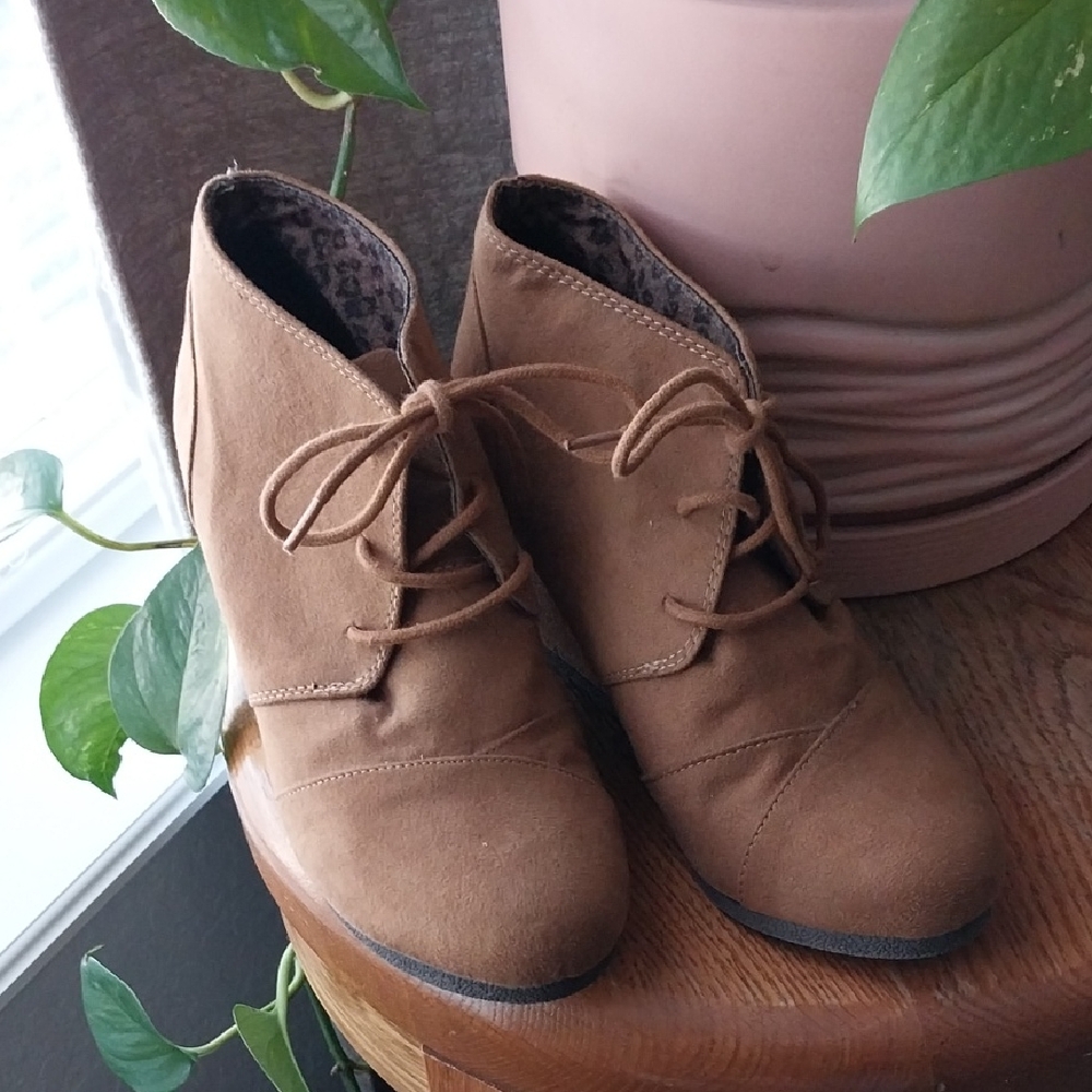 Rue21 Tan Lace-Up Ankle Booties